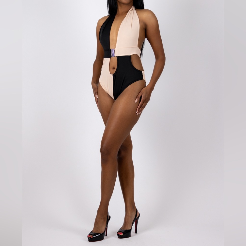 Color block one piece swimsuit bodysuit